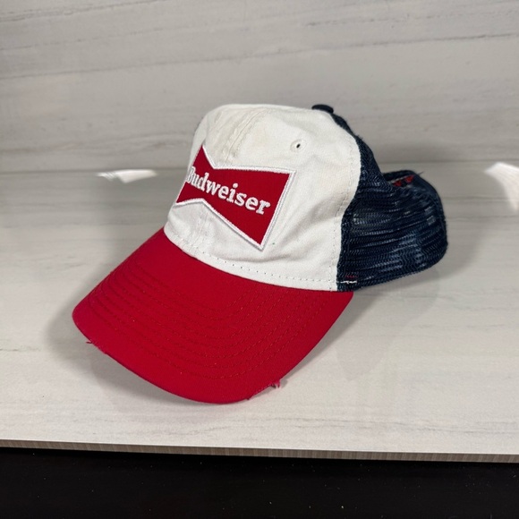 Budweiser Other - Budweiser Red and White Cap